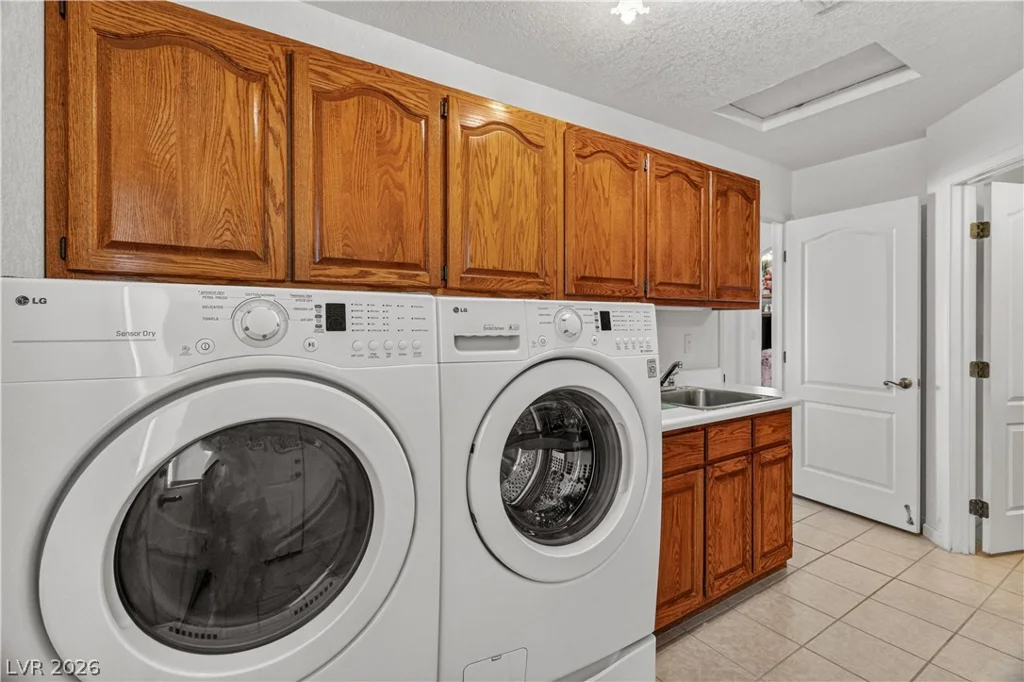 2055 Cholla, Laughlin, NV 89029