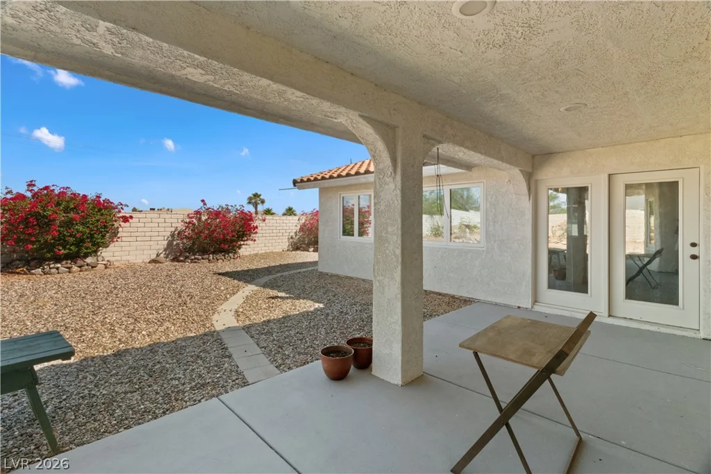 2055 Cholla, Laughlin, NV 89029