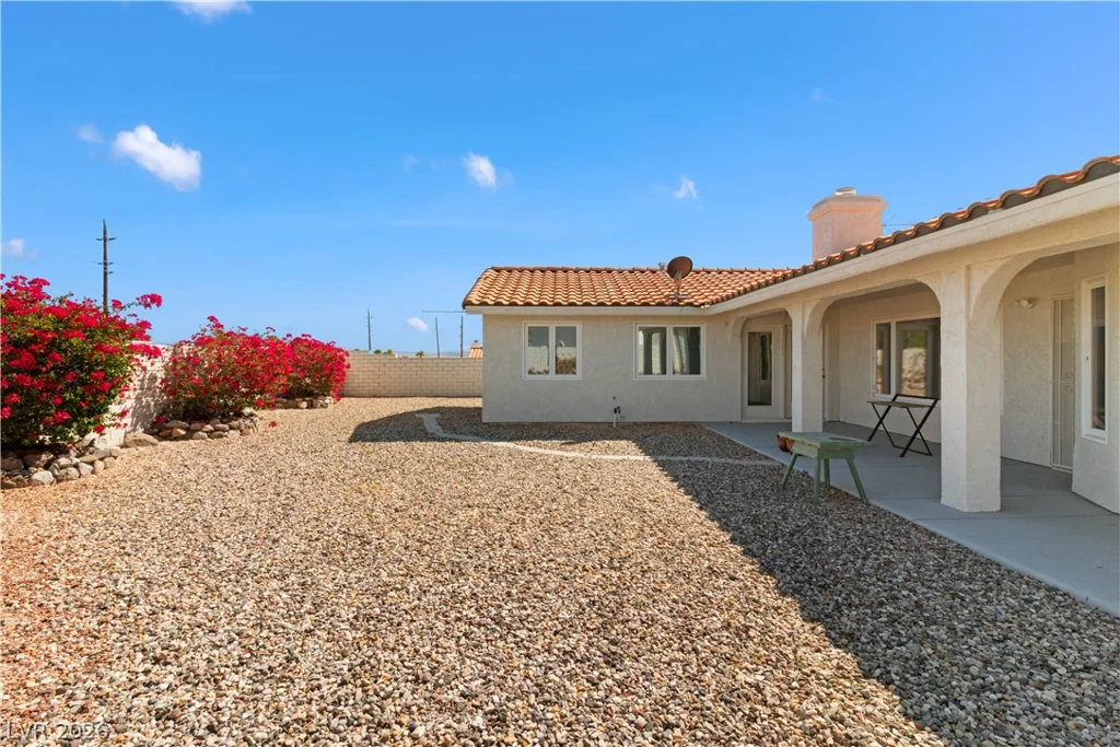 2055 Cholla, Laughlin, NV 89029