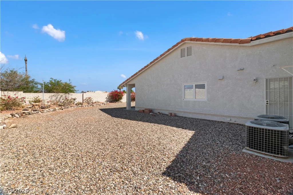 2055 Cholla, Laughlin, NV 89029