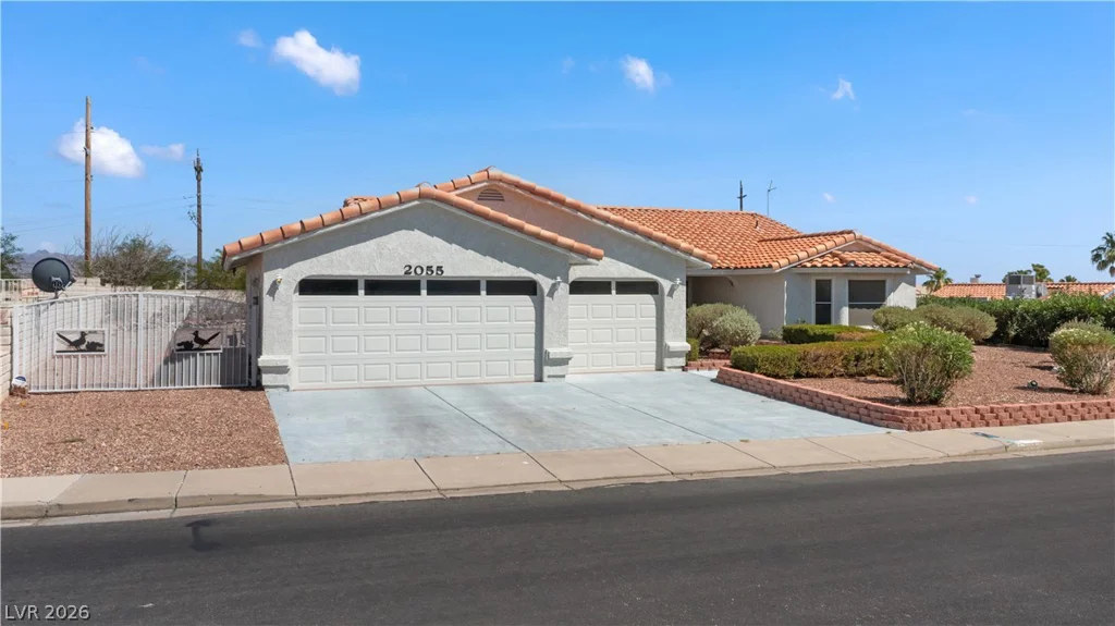 2055 Cholla, Laughlin, NV 89029