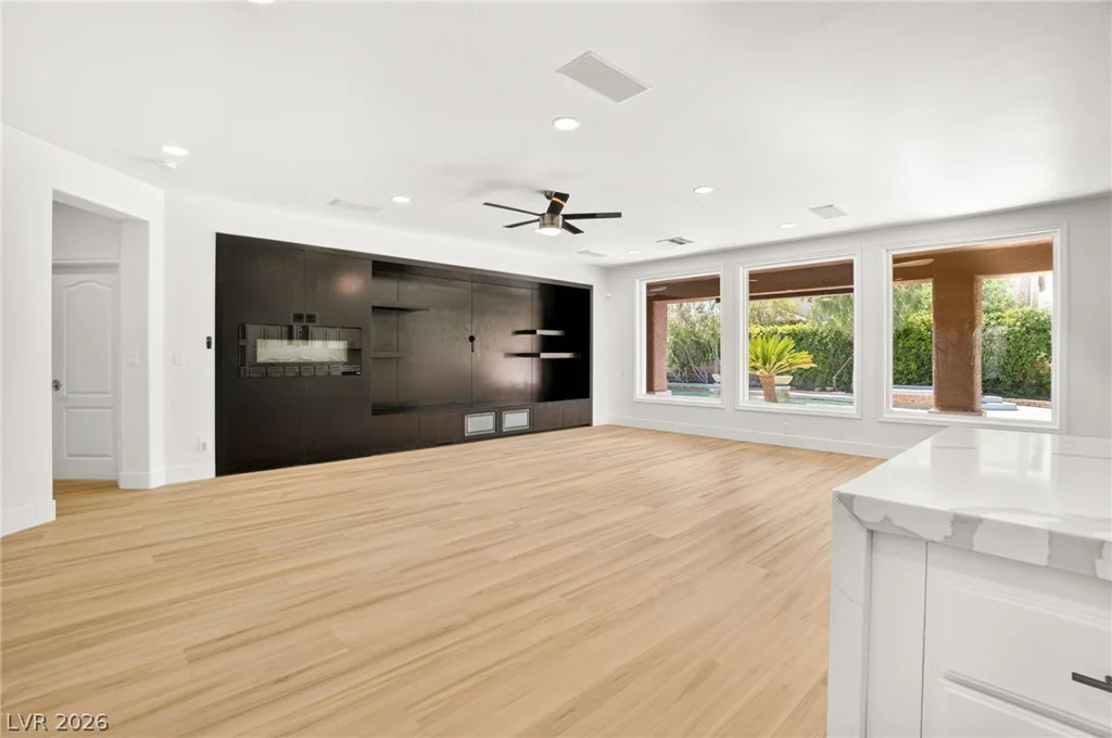 379 Autumn Hue, Las Vegas, NV 89123