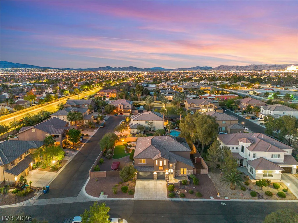 379 Autumn Hue, Las Vegas, NV 89123