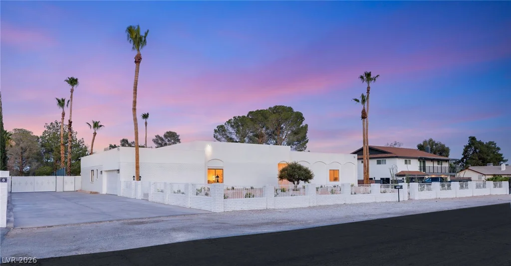 3070 Mann, Las Vegas, NV 89146