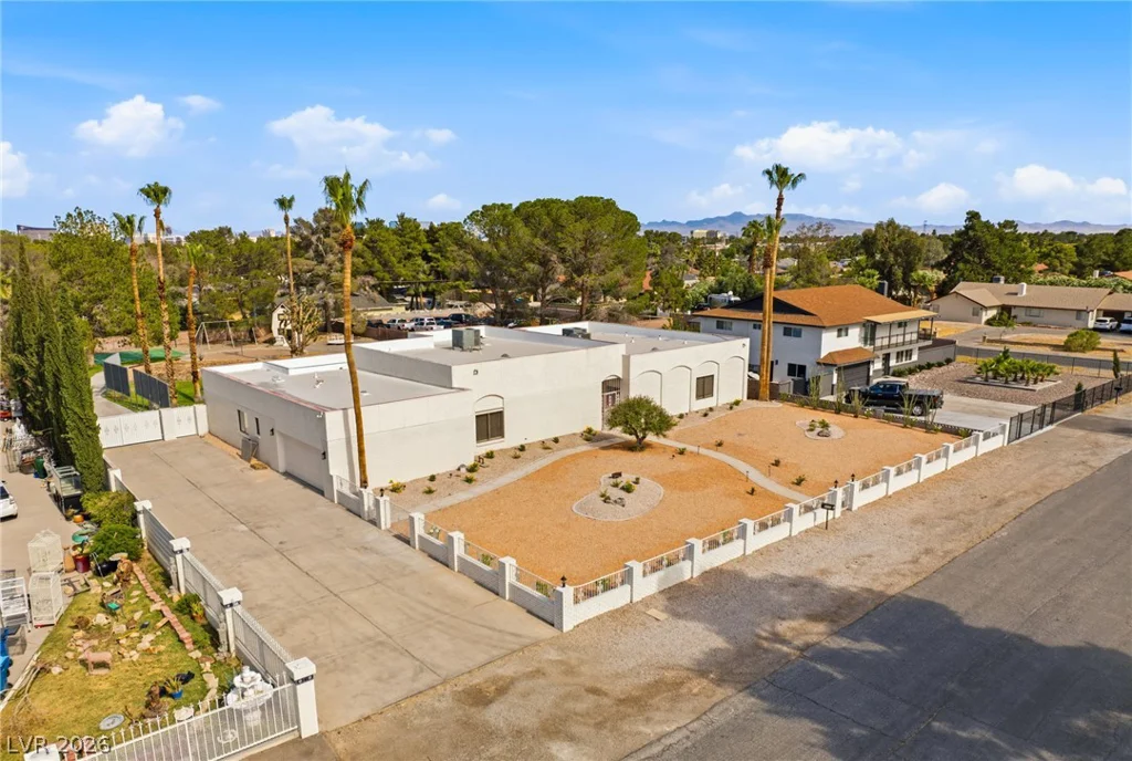 3070 Mann, Las Vegas, NV 89146