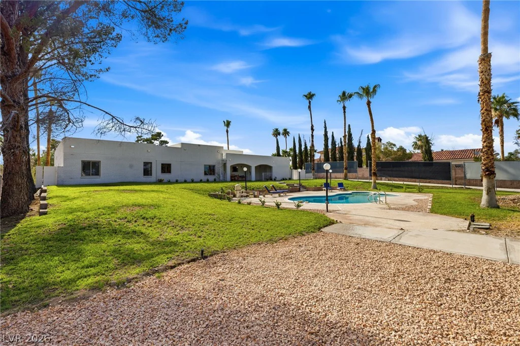 3070 Mann, Las Vegas, NV 89146