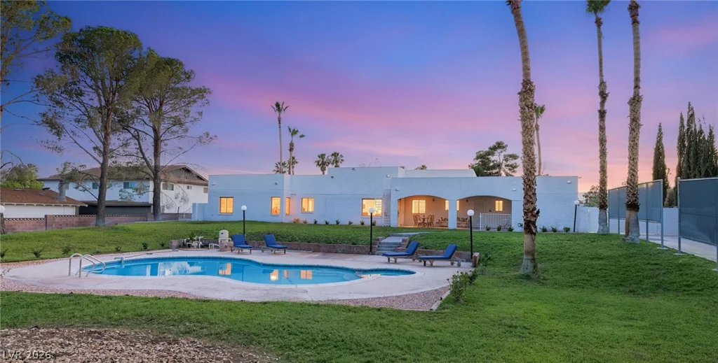3070 Mann, Las Vegas, NV 89146