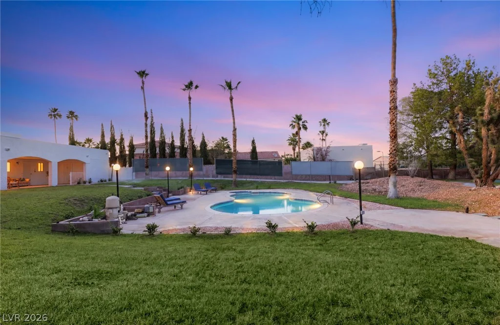 3070 Mann, Las Vegas, NV 89146