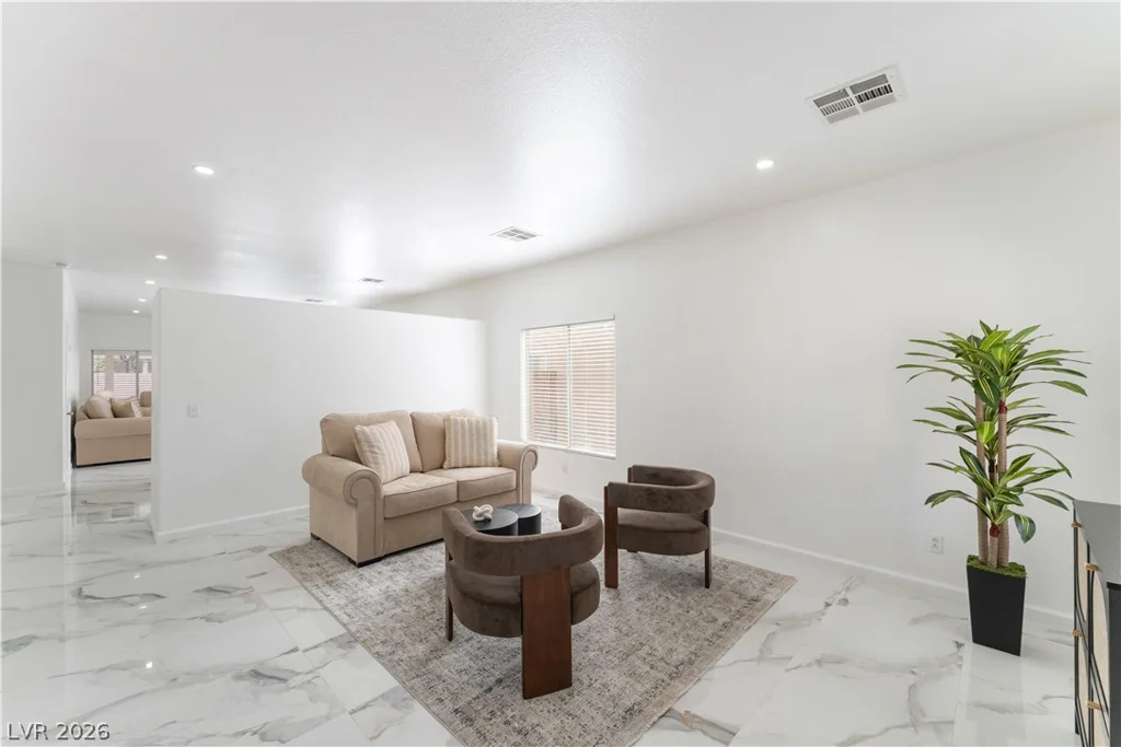 6022 Highland Gardens, North Las Vegas, NV 89031