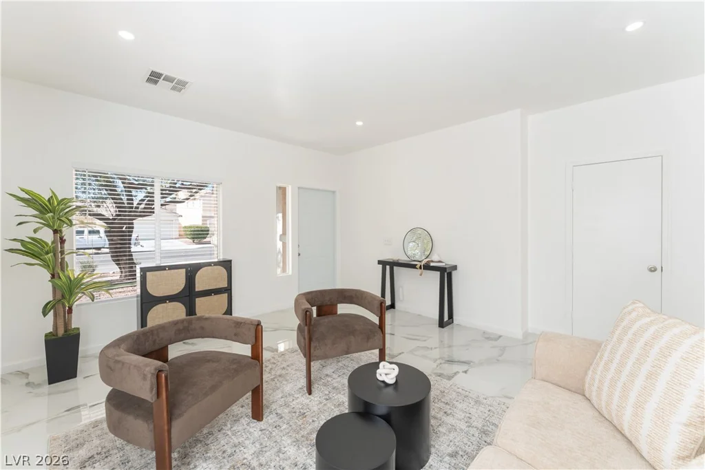 6022 Highland Gardens, North Las Vegas, NV 89031