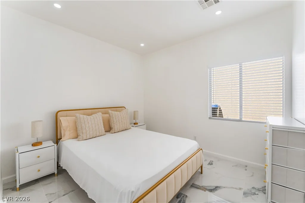 6022 Highland Gardens, North Las Vegas, NV 89031