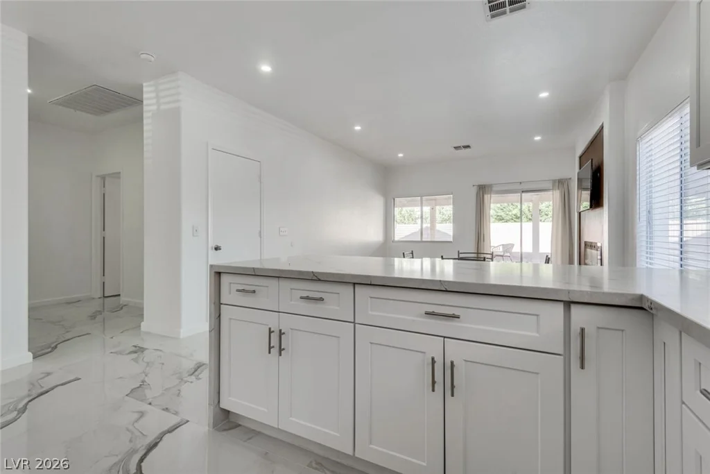6022 Highland Gardens, North Las Vegas, NV 89031