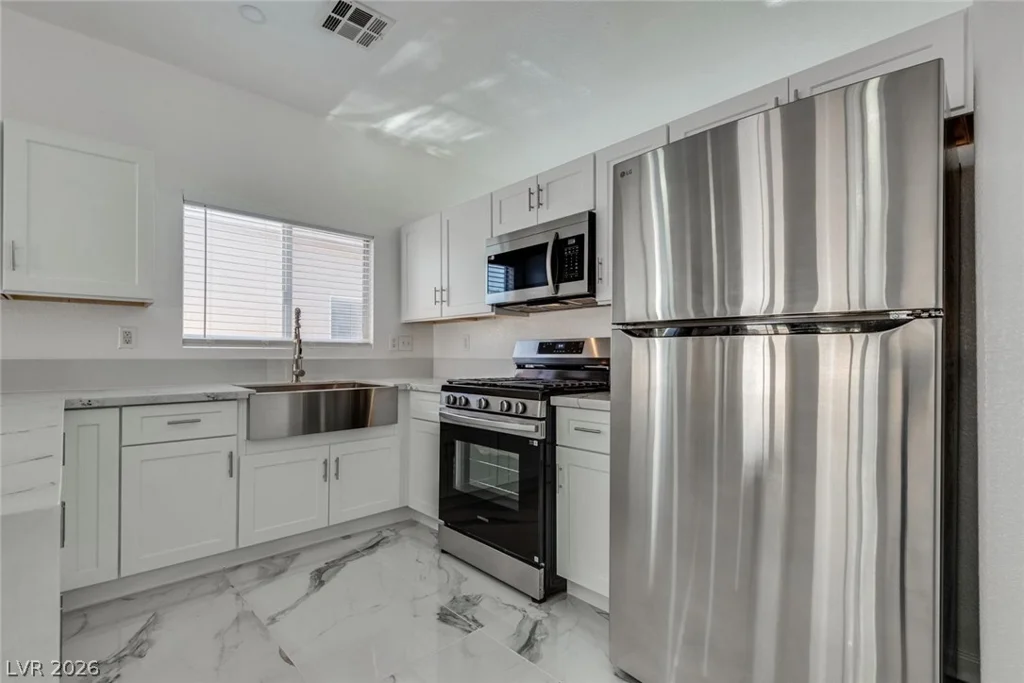 6022 Highland Gardens, North Las Vegas, NV 89031