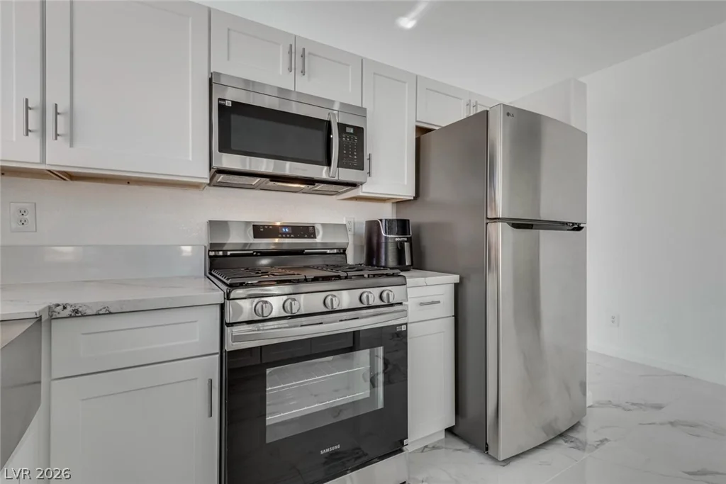 6022 Highland Gardens, North Las Vegas, NV 89031