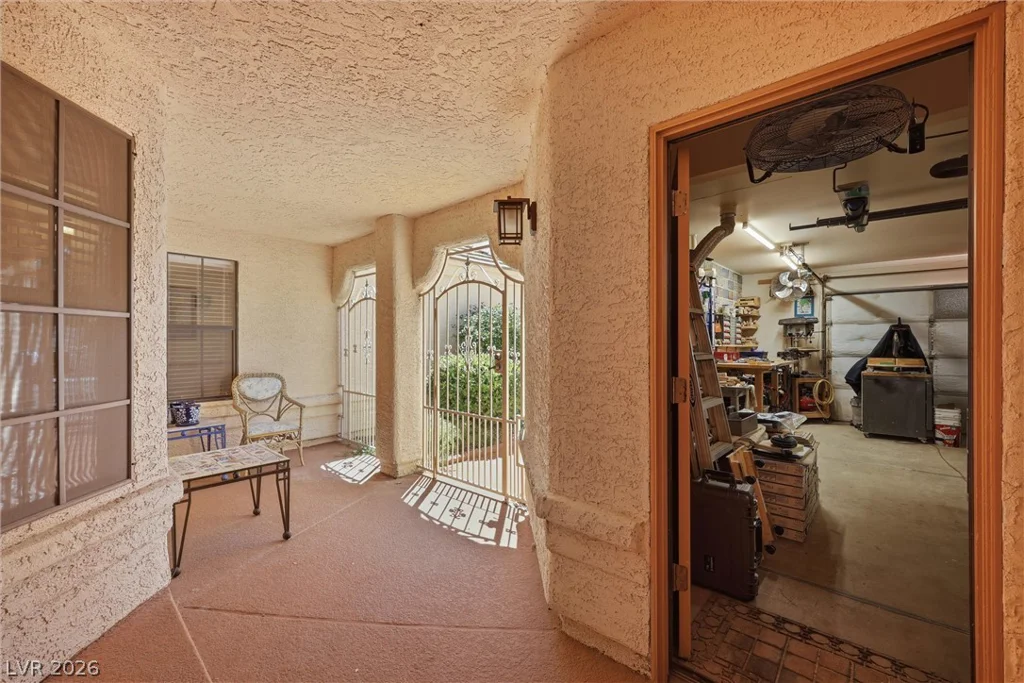 3128 Donnegal Bay, Las Vegas, NV 89117