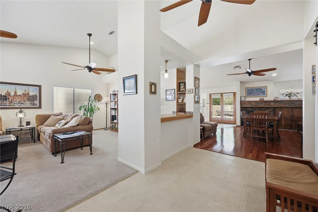 3128 Donnegal Bay, Las Vegas, NV 89117