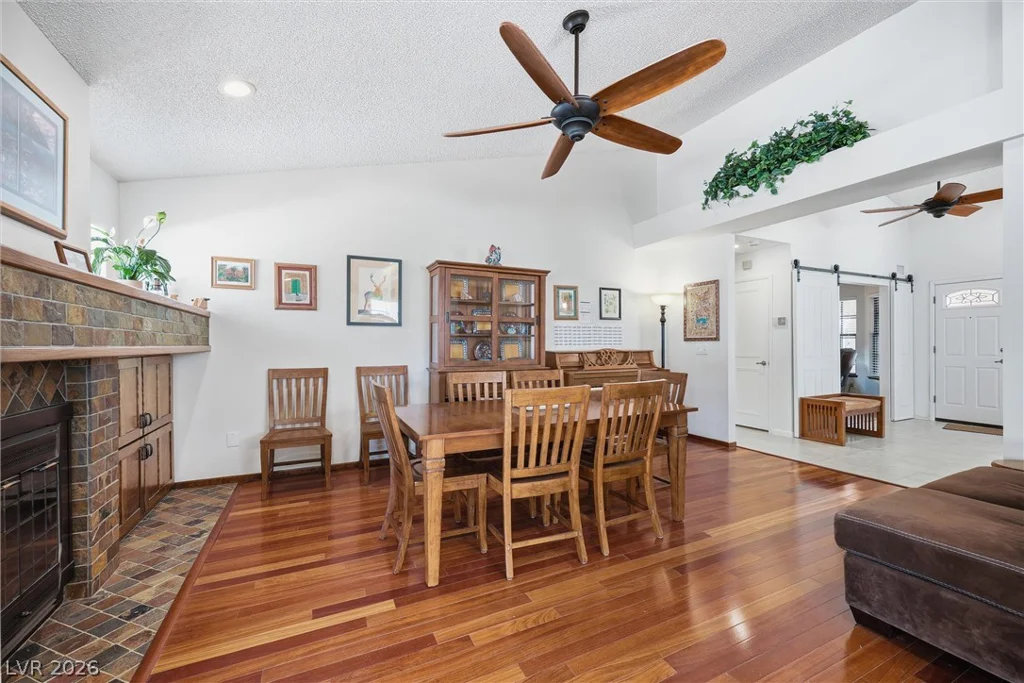 3128 Donnegal Bay, Las Vegas, NV 89117