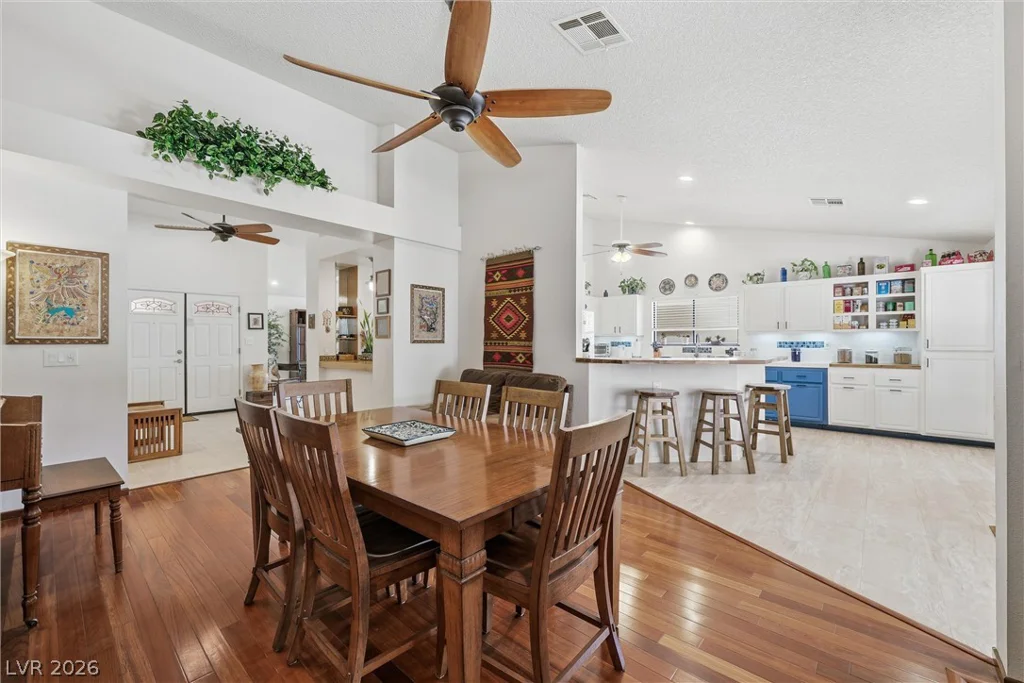 3128 Donnegal Bay, Las Vegas, NV 89117