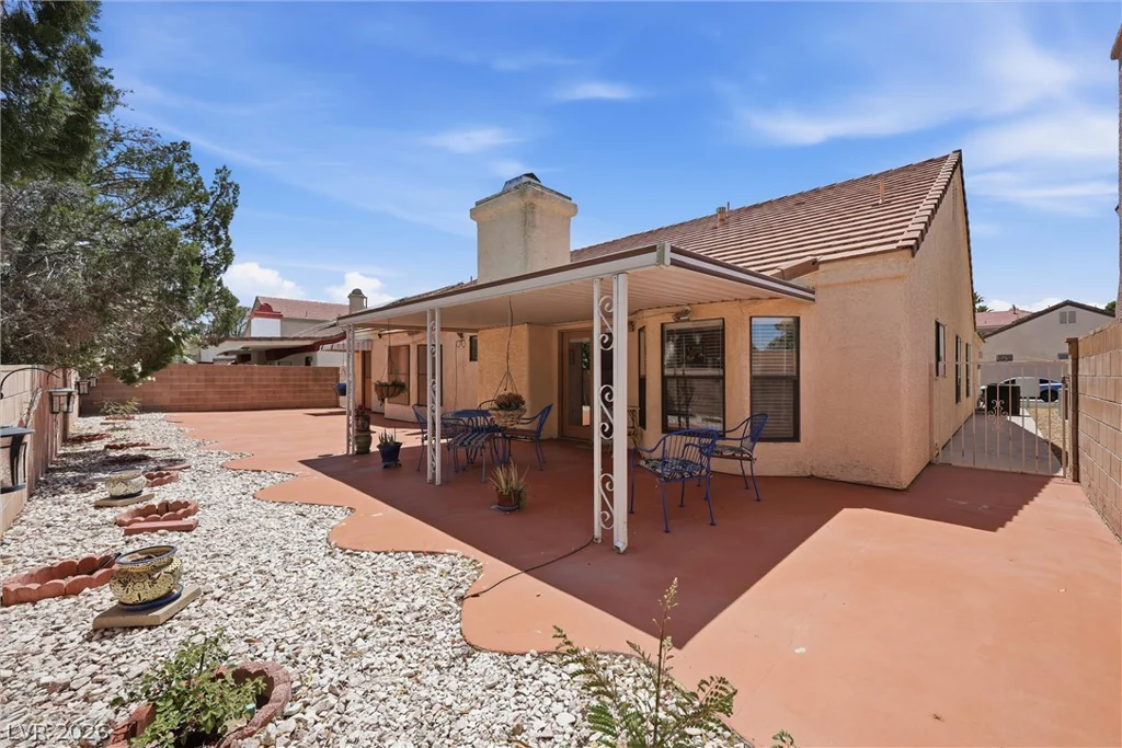 3128 Donnegal Bay, Las Vegas, NV 89117