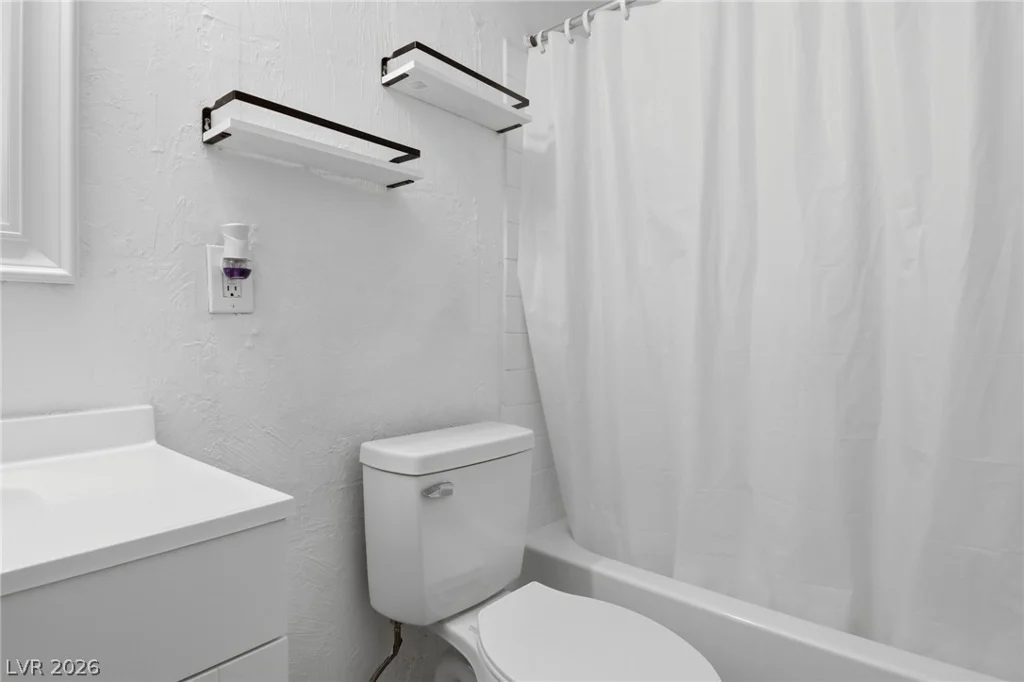 2990 Ferndale, Las Vegas, NV 89121