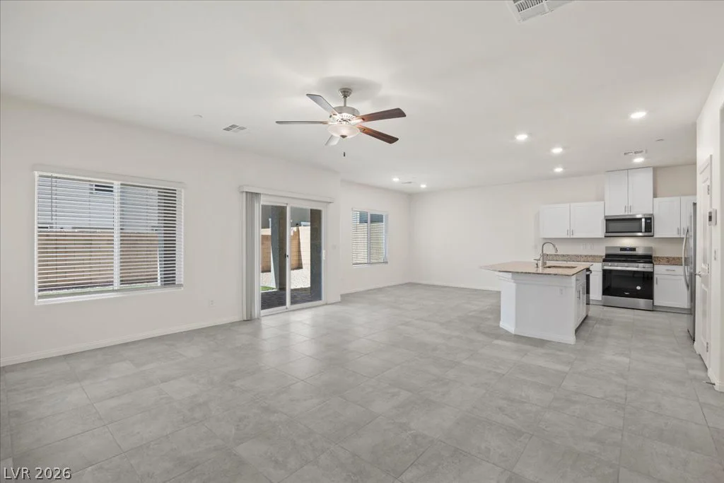 10955 Meridian Fields, Las Vegas, NV 89166