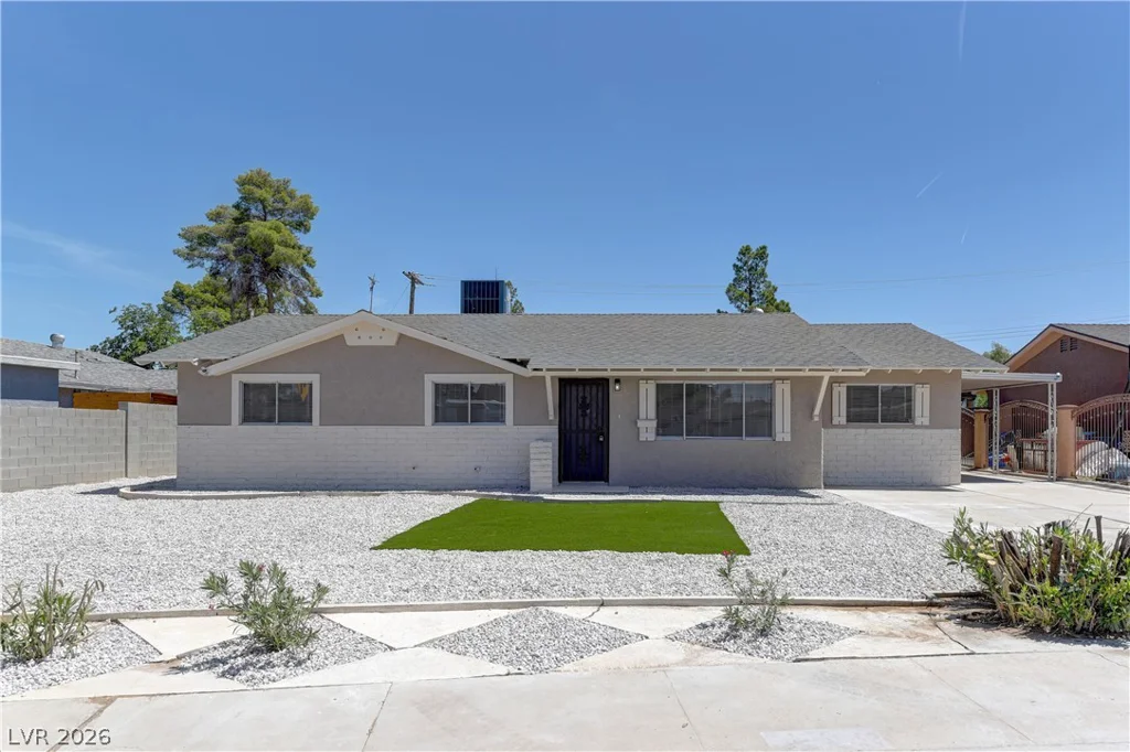 3056 Greenbriar, Las Vegas, NV 89121