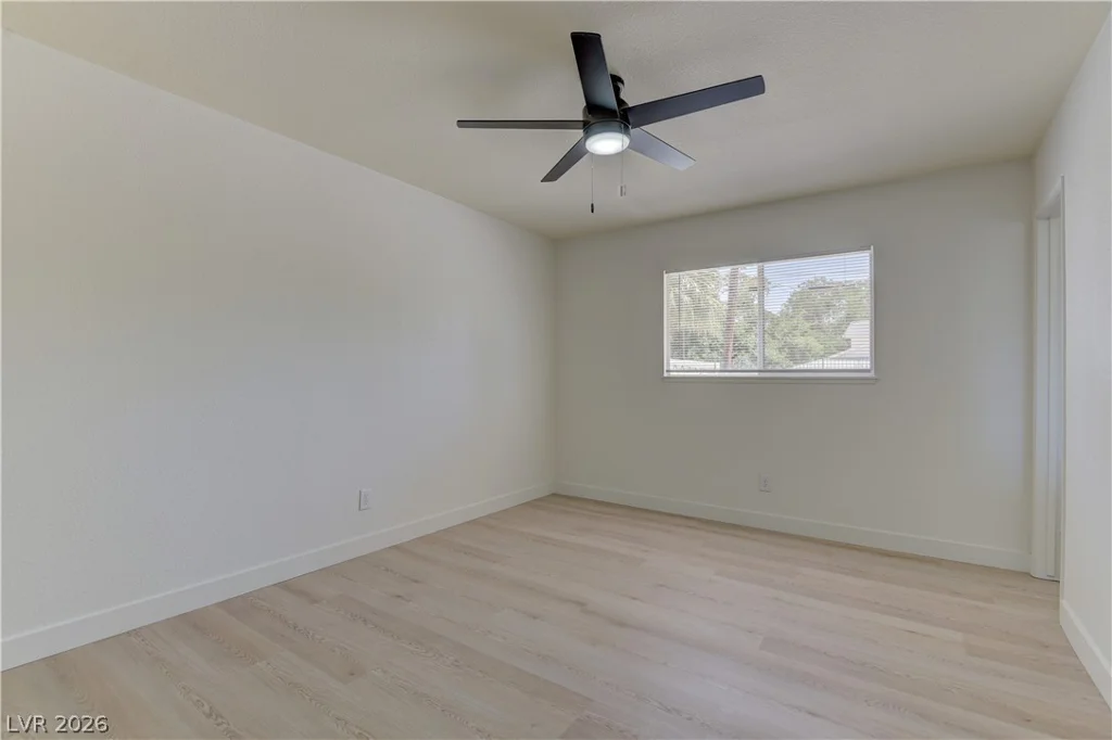 3056 Greenbriar, Las Vegas, NV 89121