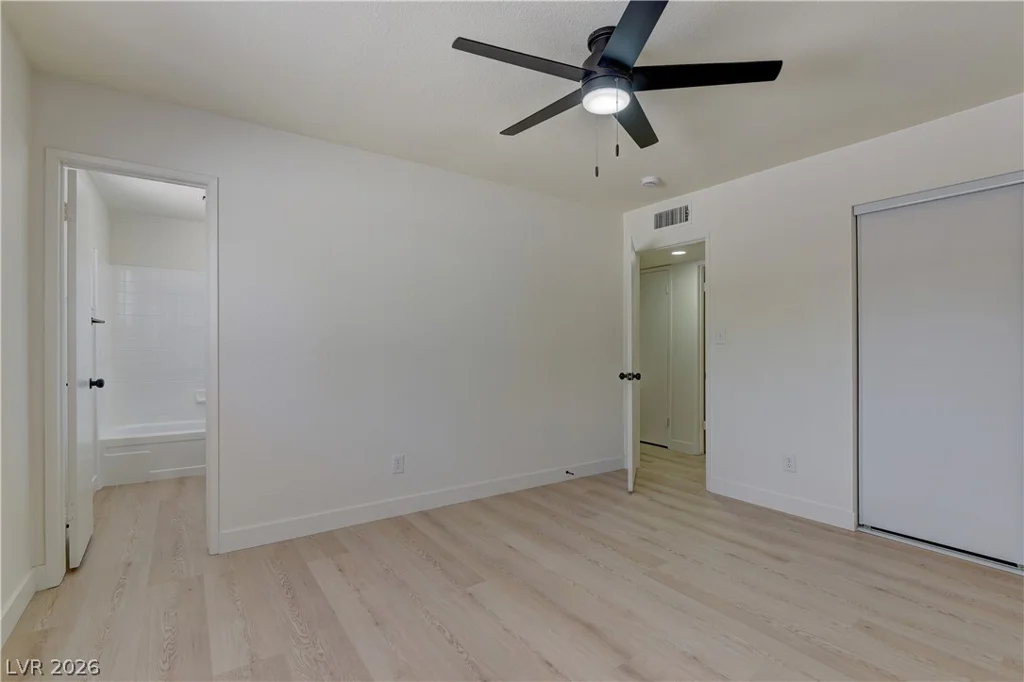 3056 Greenbriar, Las Vegas, NV 89121