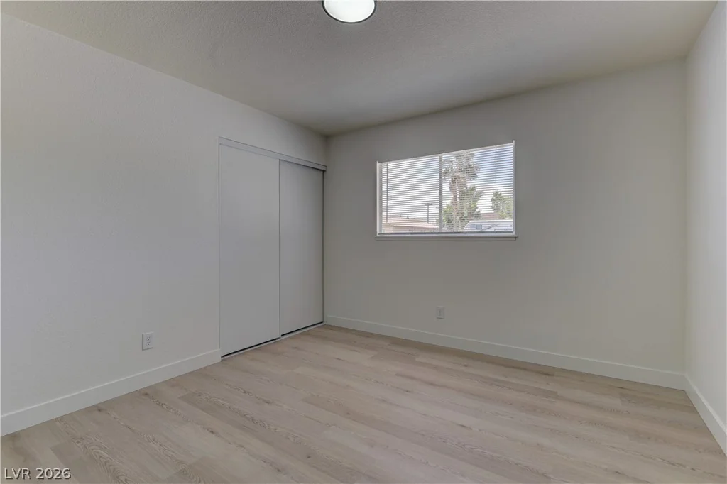 3056 Greenbriar, Las Vegas, NV 89121
