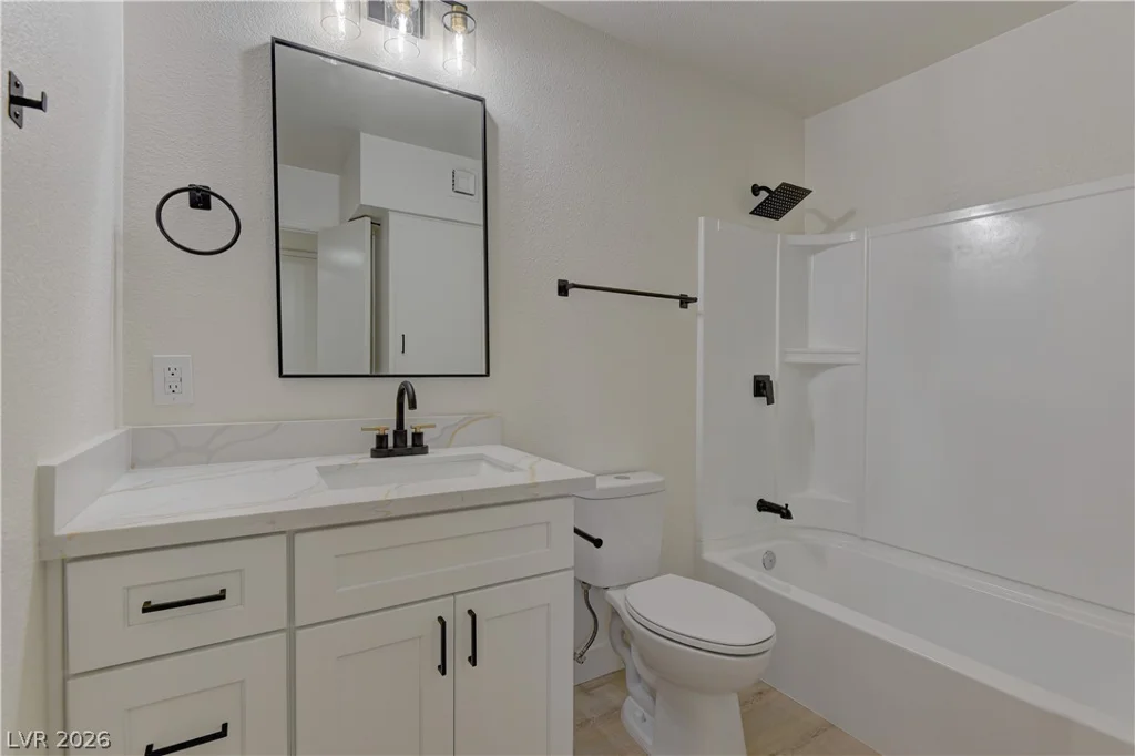 3056 Greenbriar, Las Vegas, NV 89121