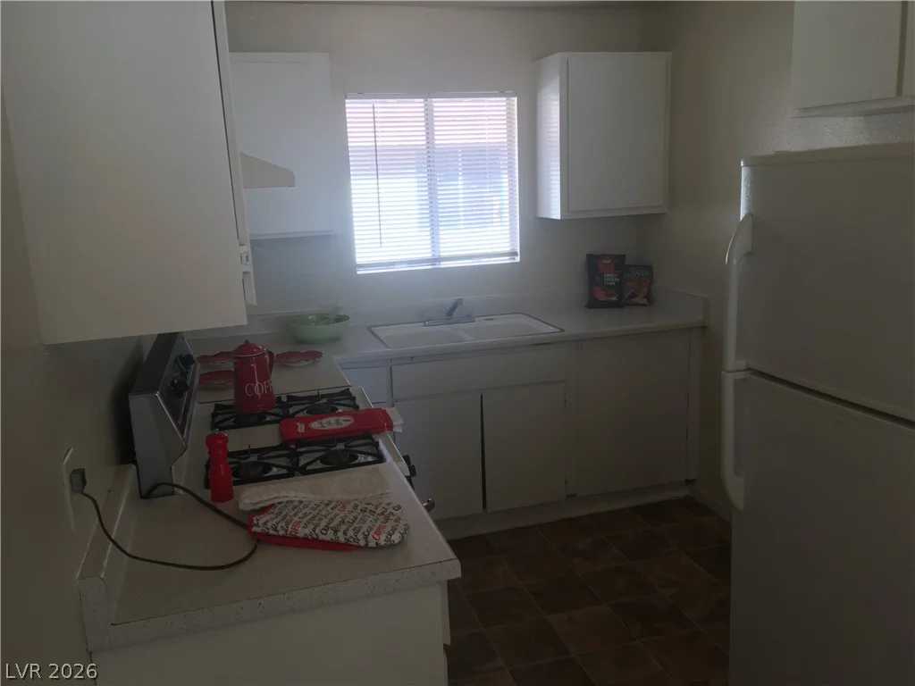1721 Cordoba, Las Vegas, NV 89108