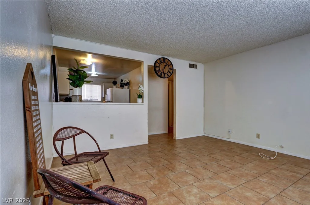 1721 Cordoba, Las Vegas, NV 89108