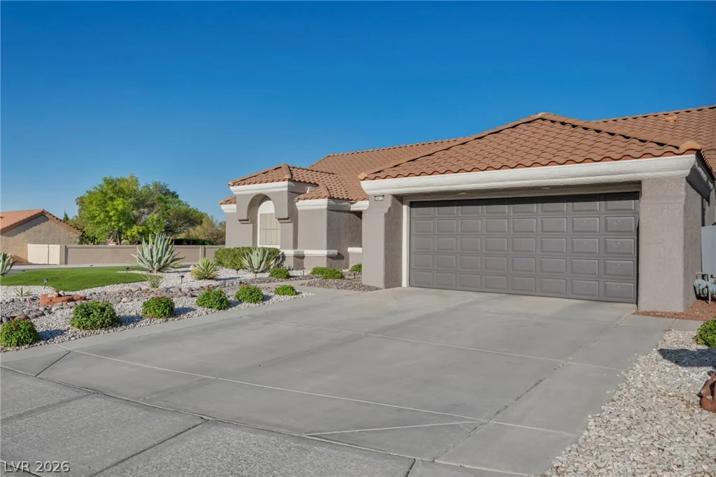2412 Showcase, Las Vegas, NV 89134