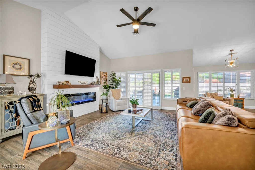 2412 Showcase, Las Vegas, NV 89134