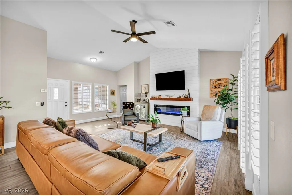 2412 Showcase, Las Vegas, NV 89134