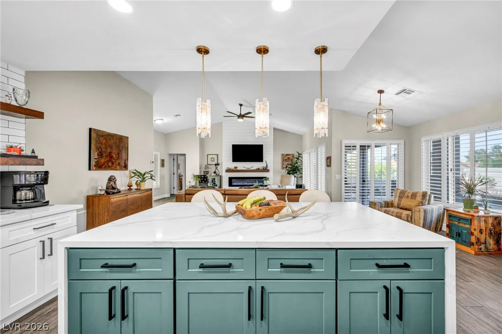 2412 Showcase, Las Vegas, NV 89134
