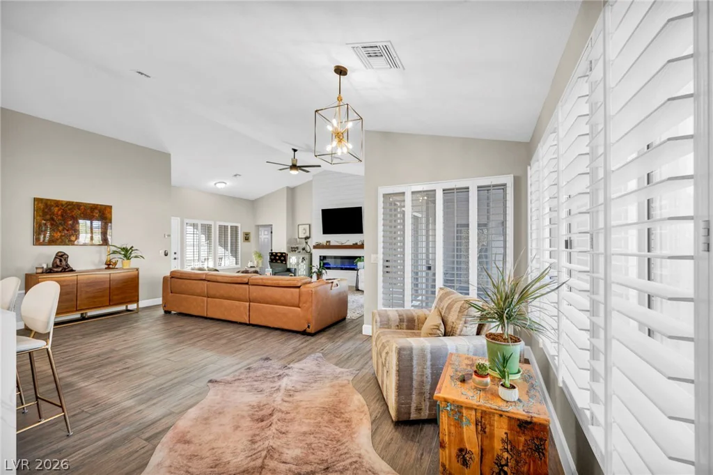 2412 Showcase, Las Vegas, NV 89134
