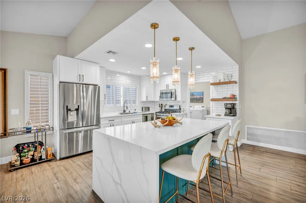 2412 Showcase, Las Vegas, NV 89134