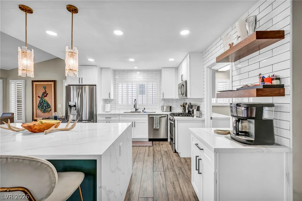 2412 Showcase, Las Vegas, NV 89134