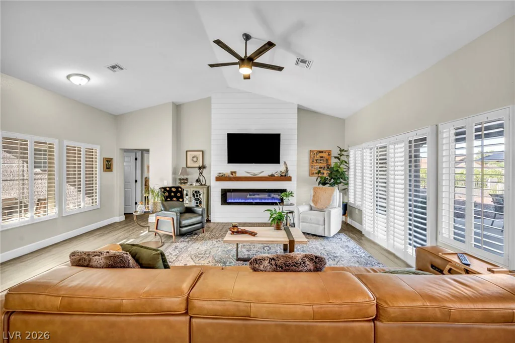 2412 Showcase, Las Vegas, NV 89134