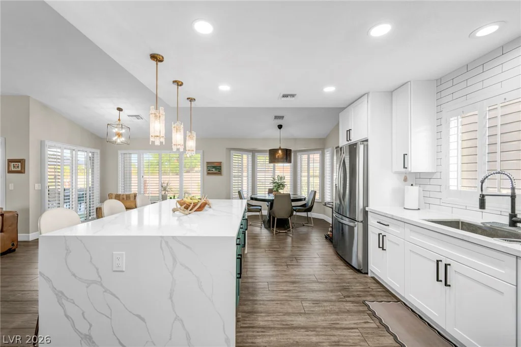 2412 Showcase, Las Vegas, NV 89134