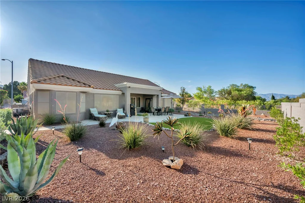 2412 Showcase, Las Vegas, NV 89134
