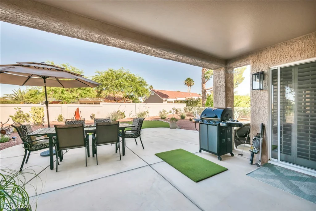 2412 Showcase, Las Vegas, NV 89134
