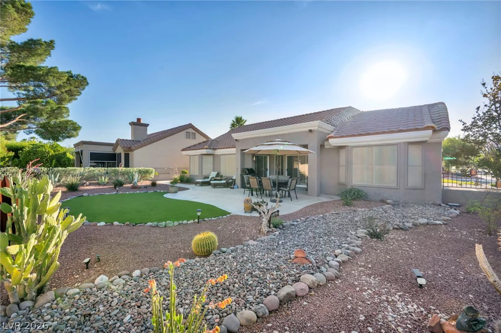 2412 Showcase, Las Vegas, NV 89134