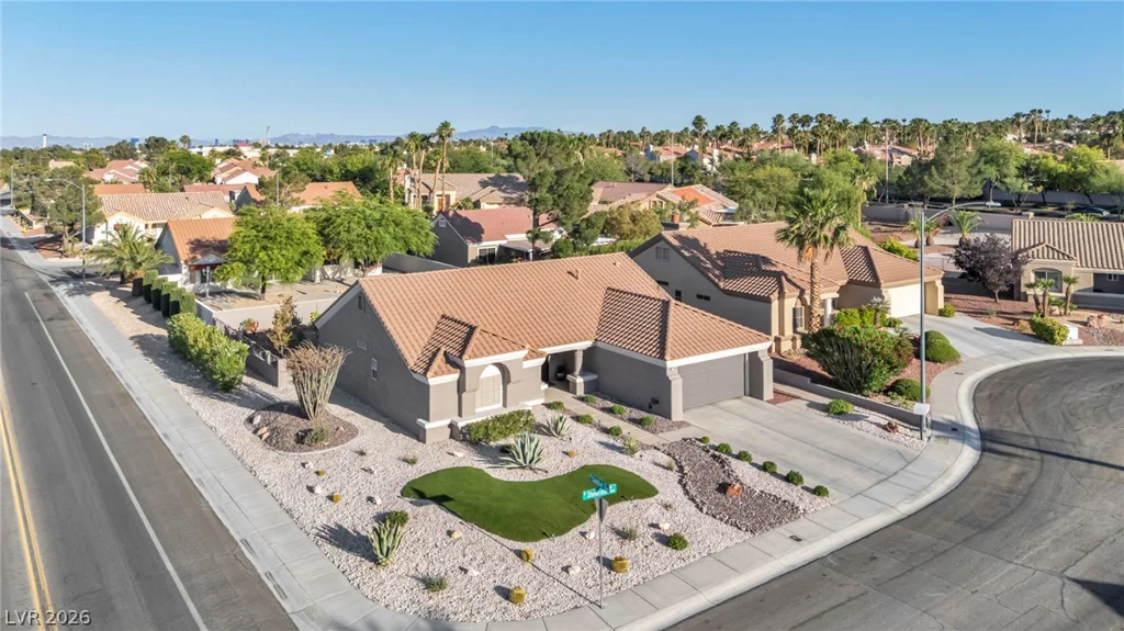 2412 Showcase, Las Vegas, NV 89134