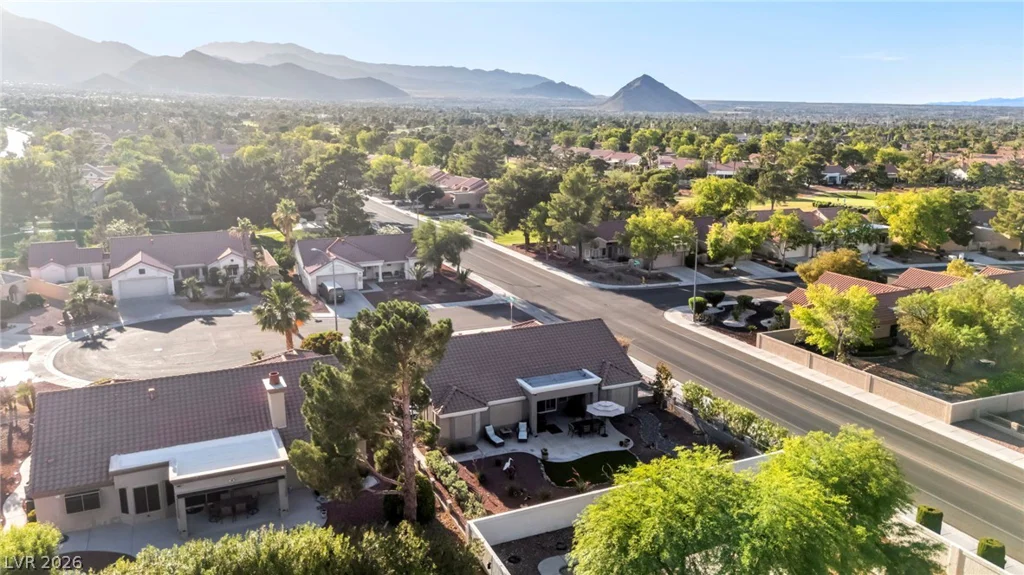2412 Showcase, Las Vegas, NV 89134