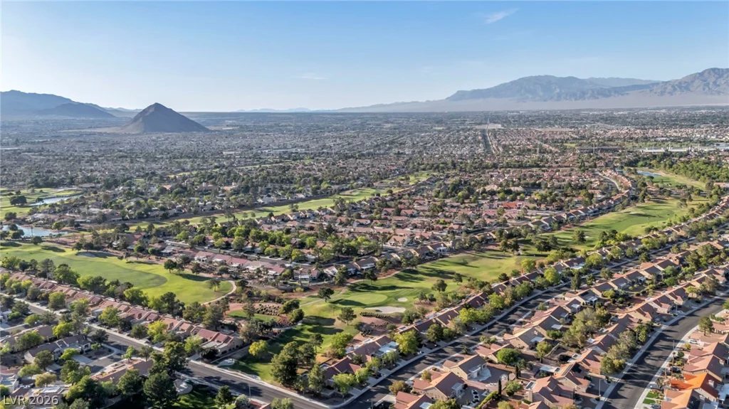 2412 Showcase, Las Vegas, NV 89134
