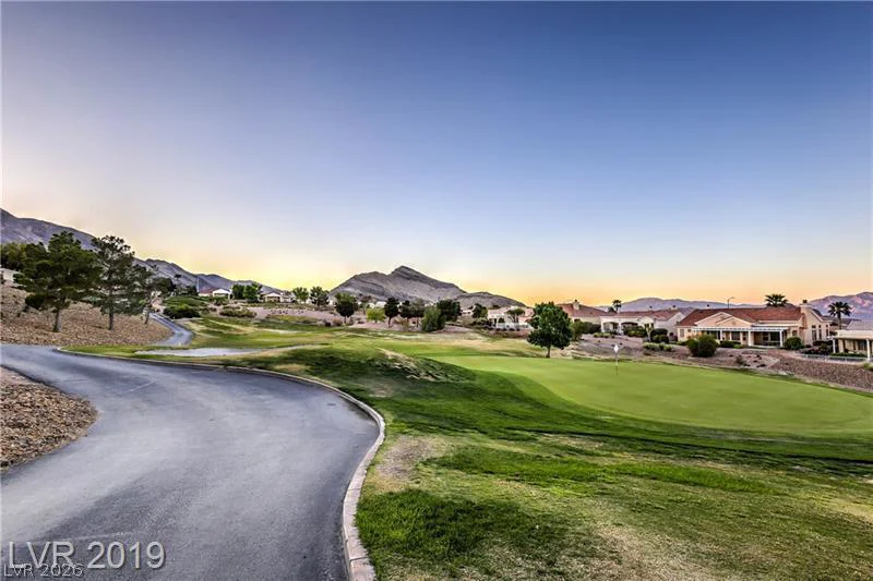 2412 Showcase, Las Vegas, NV 89134