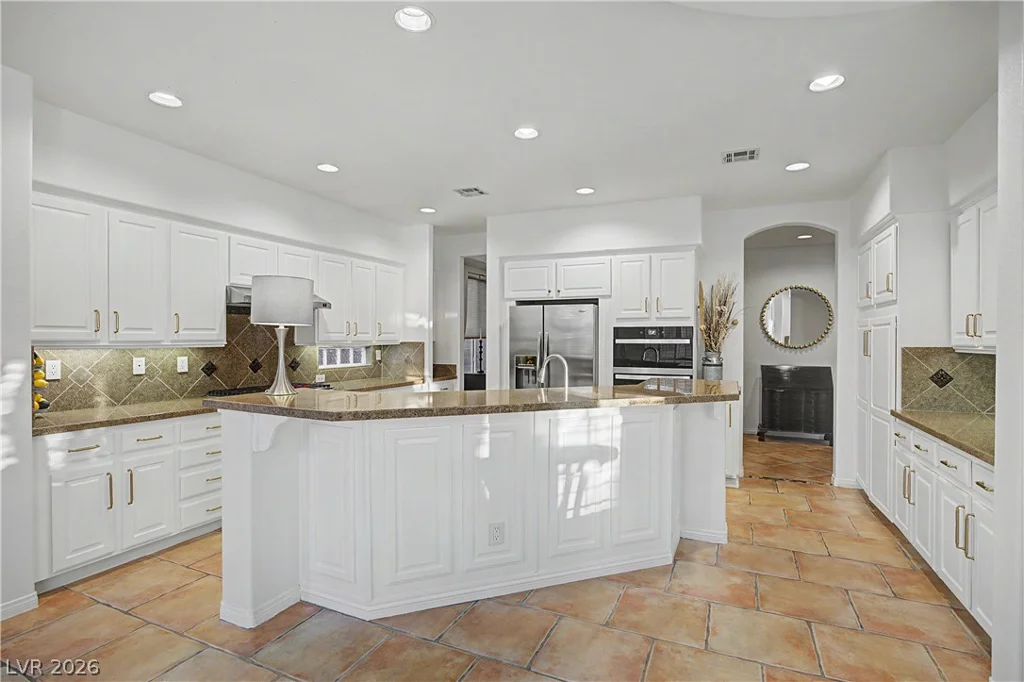 9733 Plateau Heights, Las Vegas, NV 89144