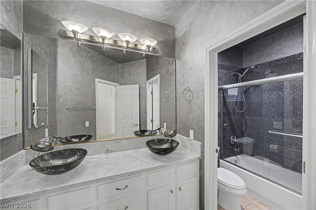9733 Plateau Heights, Las Vegas, NV 89144